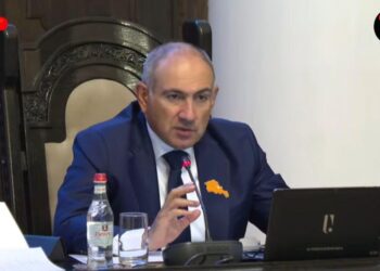 Իմ բացակայությամբ կարան սենց որոշու՞մ կայացնեն, ուրեմն ԵՏՄ-ն ինքնալուծարման մասին է ասում. Փաշինյան