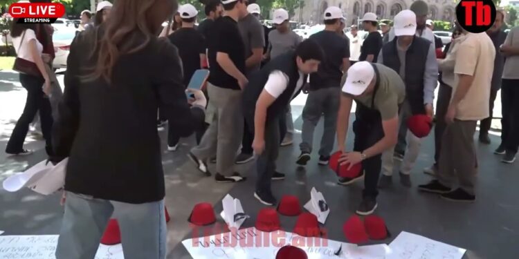«Նվեր արա՝ գնա»․ ՀՅԴ-ի ակցիան՝ Փաշինյանի ծննդյան առթիվ