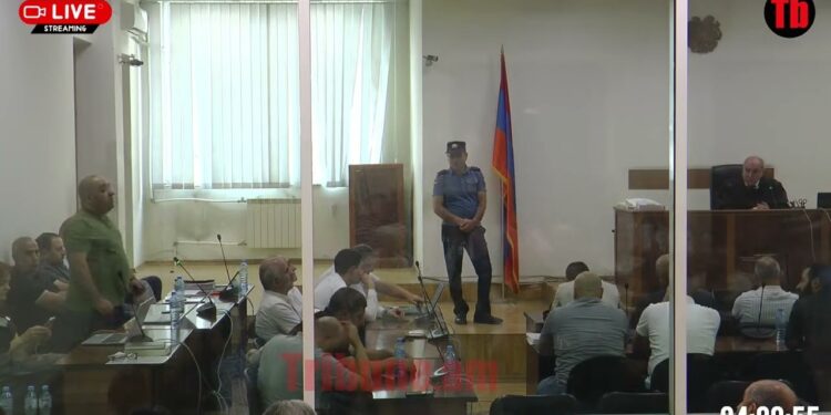 Մի կրակոցով երկու նապաստակ են ուզեցել խփել․ մարդկանց գլխին գործ են սարքում. Խուդոյան