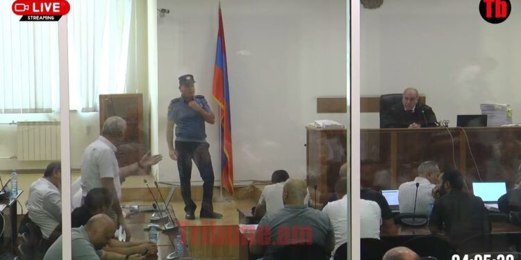Վայ քու արա, ամոթ ա․ որսորդ միության զենքերը դարձե՞լ են զենք-զինամթերք, ուռճացնում եք. փաստաբան