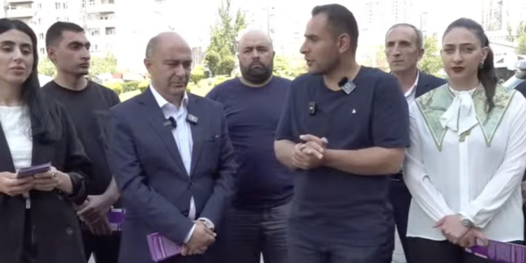 Նիկոլը հո Լուկաշենկոն չի․ եթե չեք ուզում, որ երկիրը դառնա մեկ անձի շոու, մի ընտրեք Փաշինյանին