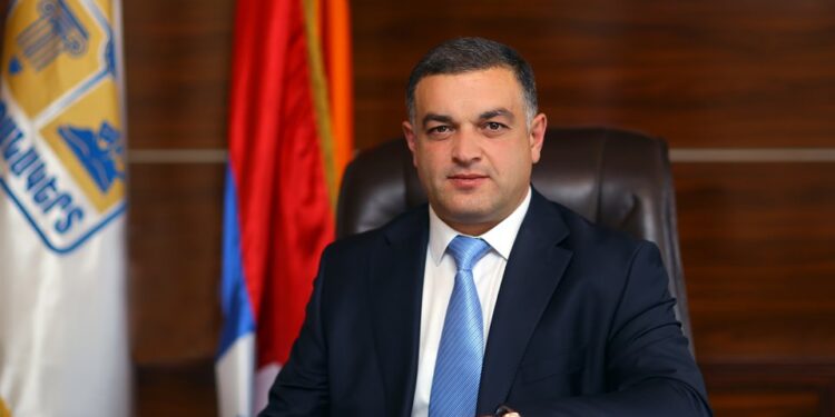 Վերաքննիչ դատարանն անփոփոխ թողեց Ստեփանակերտի քաղաքապետի արդարացման դատավճիռը