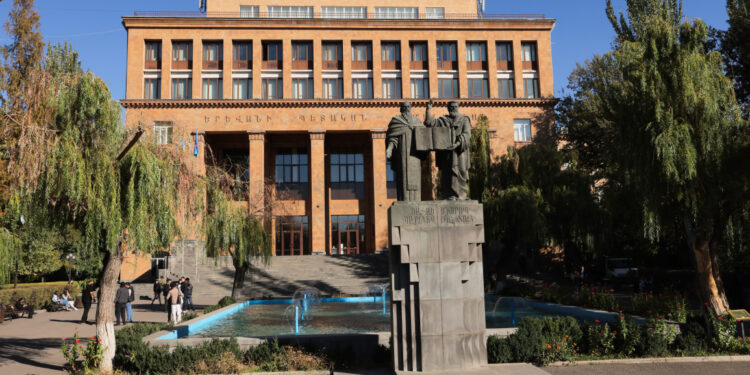 Կառավարությունը հաստատել է մագիստրատուրայի և ասպիրանտուրայի պետական տեղերը 2026/2027 ուսումնական տարվա համար