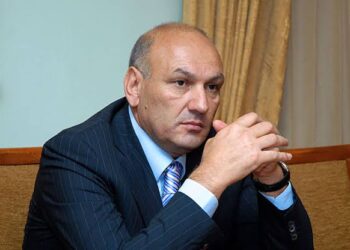Դատախազությունը Գագիկ Խաչատրյանից պահանջում է բռնագանձել 193 անշարժ գույք և միլիարդավոր դրամի ակտիվներ