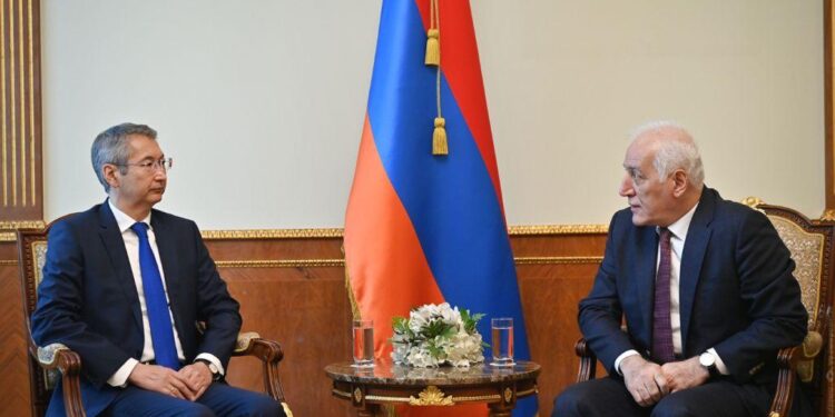 Խաղաղությունն ու ապաշրջափակումը Հայաստանի առաջնահերթություններն են. Խաչատուրյան