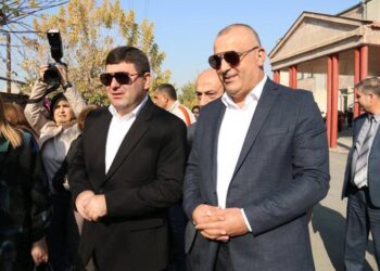 Դավիթ Համբարձումյանը՝ նոր կարգավիճակով Մասիսի համայնքապետարանում