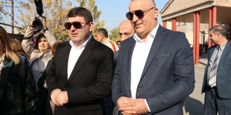 Դավիթ Համբարձումյանը՝ նոր կարգավիճակով Մասիսի համայնքապետարանում