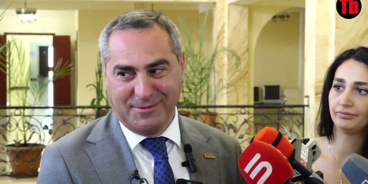 Մանդատ վերցնելն այլ հարց է. Գյումրիում արտահերթ ընտրություններ կլինե՞ն