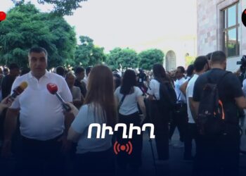 Ձկնաբույծները բողոքի ակցիա են իրականացնում կառավարության շենքի մոտ. ՀԻՄԱ