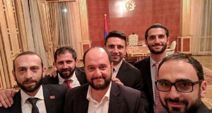 Որոշել է «ժերտվա տալ» մերձավորներին. «Հրապարակ»