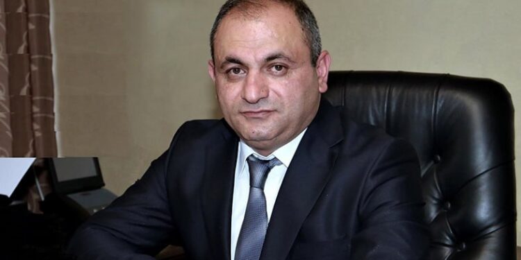 Ահարոն Սահակյանն ազատվել է Կոտայքի մարզպետի պաշտոնից