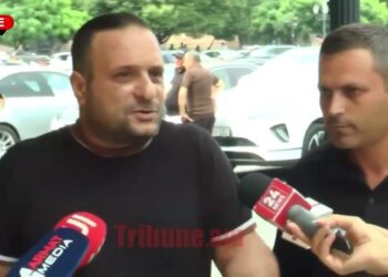 Տուժված մարդիկ ենք, սաղ կորցրած. մի թղթի համար եկել ենք, ինչքան ենք չարչարվում. արցախցի