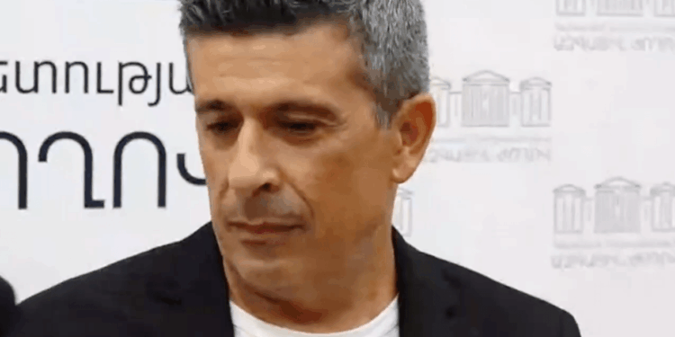 Թիմից ինչի՞ պիտի նեղանամ, թիմը չի որոշել ցուցակը. Պարսիլյան