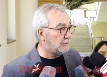 Իմ որդին հայորդի ա, որով ես հպարտանում եմ, Սաթենիկ Սեյրանյանը ինձնից վառված ա․ Անդրանիկ Քոչարյան