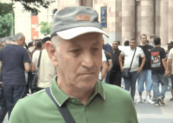 Ռուսաստանում եմ ապրում, լսեցի, որ վարորդականներն են տալիս, եկա․ վարորդ