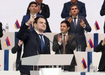 «Իրավունք». Ով է հավակնում ընդդիմադիր փոխխոսնակի պաշտոնին. Բացառիկ մանրամասներ