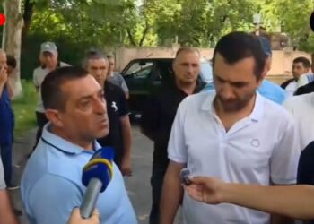 Բանկի թղթերս բերեմ ցույց տամ որ հավատա՞ք, վարկերս ո՞նց վճարեմ, ասեք