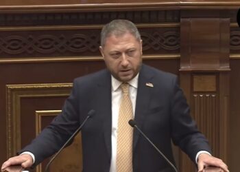 Ես և իմ թիմը ընտրակաշառք չենք բաժանել, լավ կլինի՞ ասեմ՝ դուք էլ մարդասպան եք․ Ֆարմանյան