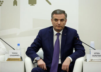 Ապագայի պատերազմներում վճռորոշ դեր են ունենալու մարտական ռոբոտներն ու արհեստական բանականությունը. Արտակ Զաքարյան