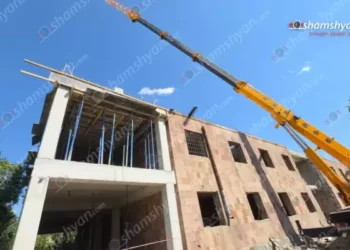 Պարզվել են Նոր Հաճնում վերամբարձ կռունկի ընկնելու հետևանքով մահացածների և վիրավորի ինքնությունը