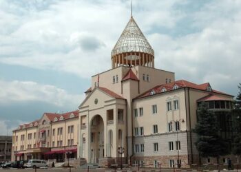 Գագիկ Բաղունցը շնորհավորել է Գարեգին Երկրորդին՝ 75-րդ տարեդարձի առթիվ