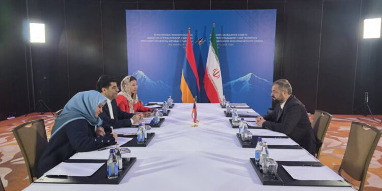 Գևորգ Պապոյանը հանդիպել է Իրանի գյուղատնտեսության նախարարի տեղակալին