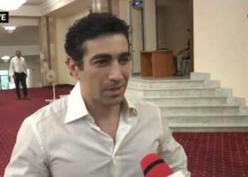 Ապշելու բան է, ցինիկ պետք է լինես, որ էդքան զոհ տաս ու գաս բողոքես. Լևոն Քոչարյան