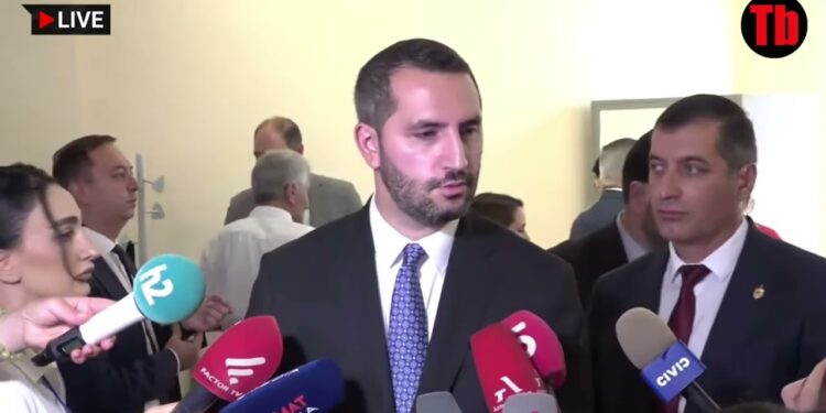 Անեծքի բացումն արեցինք ԱԺ-ում,պիղծը վիրավորանք չի, սրիկայաբարը վիրավորանք է. Ռուբինյան