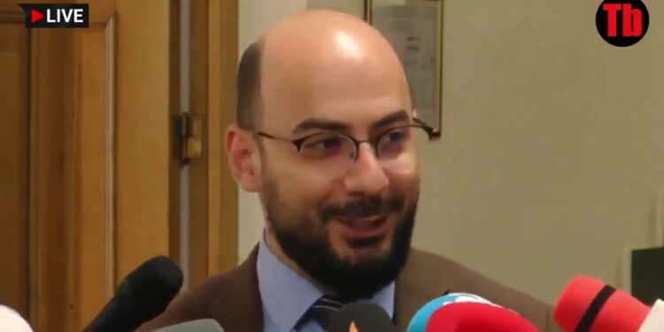 Ես էթիկայի հանձնաժողովում չեմ լինի. Արթուր Հովհաննիսյան