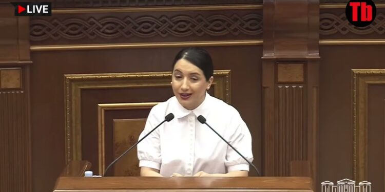 «Թալանչի անսաուններ, ռադներդ քաշեք, տականք»․ Ղահրամանյանը ՔՊ-ին հիշեցրեց իրենց խոսույթը
