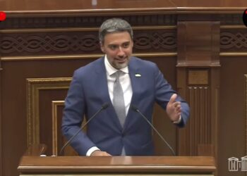 Պարոն Վարդևանյան, ձեր տունը շինվի․ կին էր կին, հուզիչ էր, ինչ խոսք․ Ռուբինյանը՝ Վարդևանյանին
