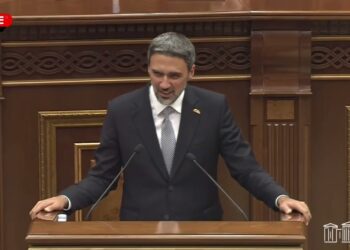 Պիտի ավտոբուսը վառեր, մարդկանց գլուխը ուտեր, նոր էթայինք կալանավորեի՞նք. Գարիկ Սարգսյան