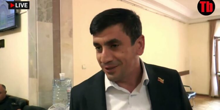 Նոր եմ մտել խորհրդարան, չեմ պատասխանի. ՔՊ-ականի վայրիվերումները