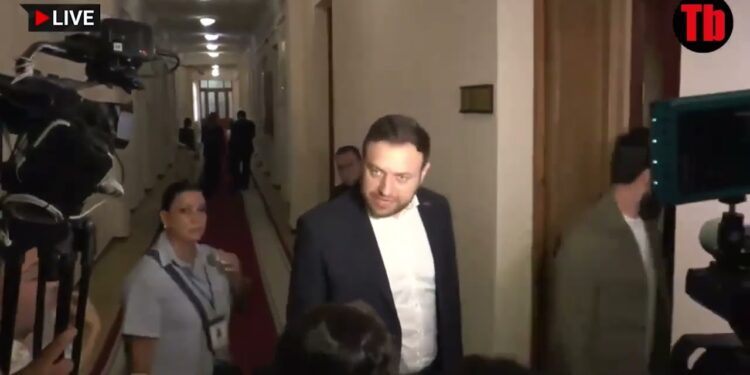 Այսօր հետաքրքիր է լինելու. Նարեկ Կարապետյանը՝ Էդգար Ղազարյանին պաշտպանելու մասին
