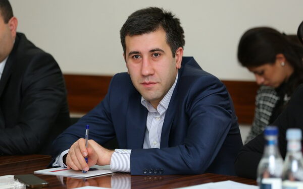 Այսօրվանից ՀՀ օրենսդիր մարմինն ու դրա ձևավորելիք գործադիր իշխանությունը համարում եմ ոչ լեգիտիմ. Ռուբեն Մելիքյան