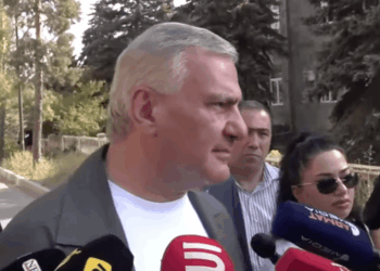 Փաշինյանը ավելի շուտ ինքն իրեն կհեռացնի, մի քիչ էլ սպասենք․ Սամվել Կարապետյան