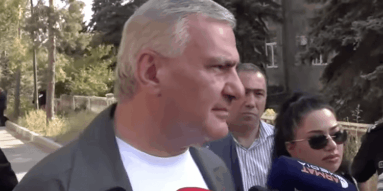 Փաշինյանը ավելի շուտ ինքն իրեն կհեռացնի, մի քիչ էլ սպասենք․ Սամվել Կարապետյան