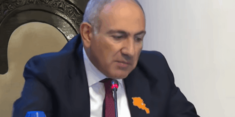 Գլորվում ենք անդունդը, գիտելիքս չի հերիքում, որ ասեմ ինչ արագությամբ. Փաշինյան