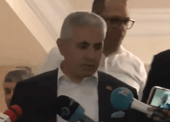 Մանդատս ինչի՞ պիտի դնեմ, թող իրենք սրիկա ասեն, իրենք էլ պատասխանեն. Էդգար Ղազարյան