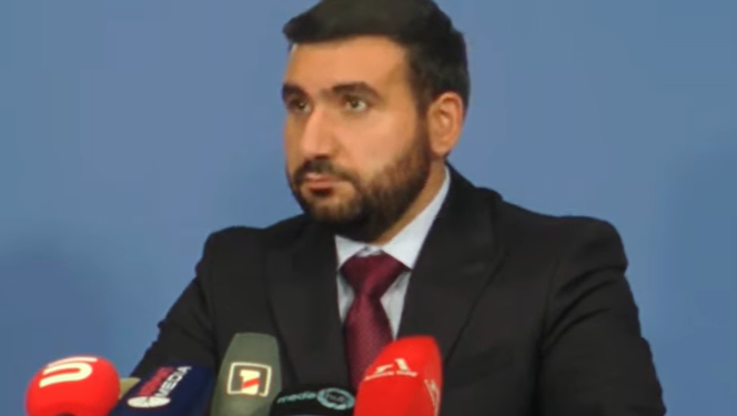 Էմոցիոնալ արձագանք էր՝ պահի ազդեցության տակ. Վահագն Ալեքսանյանը՝ Ղազինյանի միջադեպից