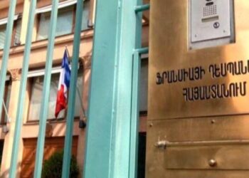 Երևանում Ֆրանսիայի դեսպանատունը հյուրերին թունավորելու մեջ մեղադրել է կապալառուներին