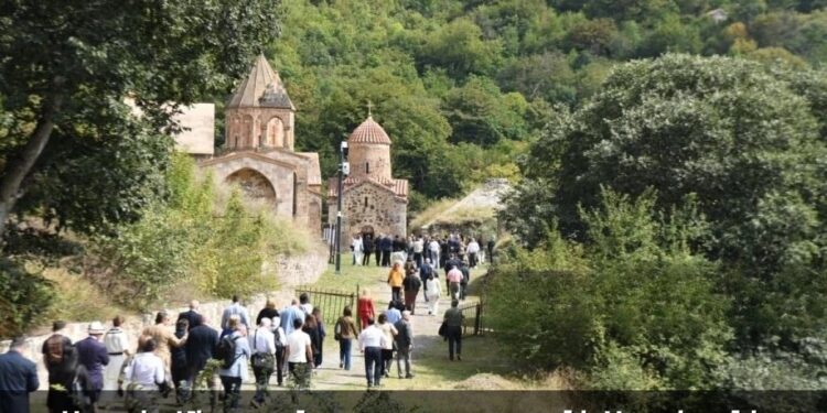 Արցախ Միությունը դատապարտում է Ադրբեջանի կողմից կազմակերպված դիվանագիտական շոու-այցը՝ որպես Արցախի հայկական ինքնության հերքման քարոզչական գործիք