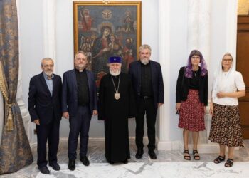 Գարեգին Երկրորդը հանդիպել է դանիական-հայկական բարեգործական առաքելության պատվիրակությանը