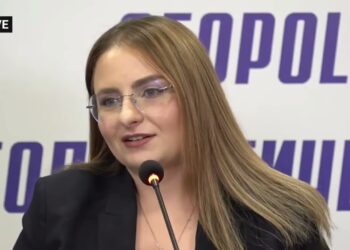 Փաշինյանը Փարիզում, Նյու Յորքում կոշիկի խանութ է ման գալիս․ ընդդիմադիրների հումորը