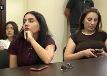 Եթե մանդատները դնելը կօգներ, որ կանգնեցնեինք Փաշինյանին, հենց հիմա կդնենք․ Սևակ Խաչատրյան