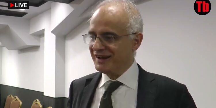 Մի օր պայթելու է․ ընդդիմադիր ուժերի հետ կոնսուլտացիաների մեջ ենք․ Զուրաբյան
