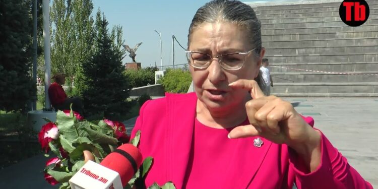 Նիկո՛լ, սա էլ կանցնի, Մխիթար Գոշի դատաստանով ես դատվելու. քաղաքացի