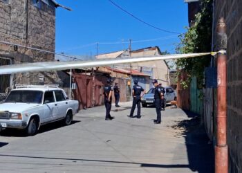Լավ հարաբերությունների մեջ էին, մեքենայի կայանման շուրջ են վիճել․ սպանվածի հարևան