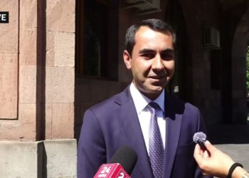 Ականջները ձգելու եմ էդ մարդկանց․ Վարդապետյանի կեղծ քեռին ու աներոջ տանն ապրող մարզպետը