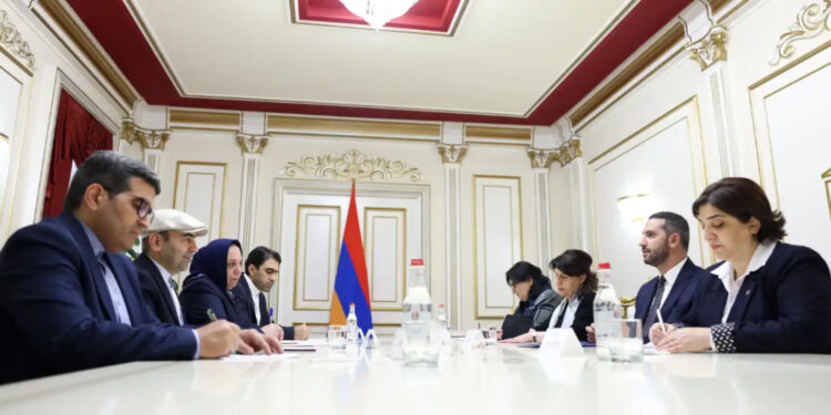 Ռուբինյանն ու Իրանի դեսպանը քննարկել են երկու երկրների միջև հարաբերությունների զարգացմանն առնչվող հարցեր